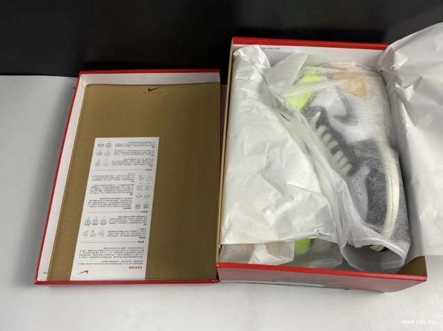 Chep Onekick RETRO JORDAN AIR 555088-118 HIGH GOLD' 1 OG 'VOLT 0819
